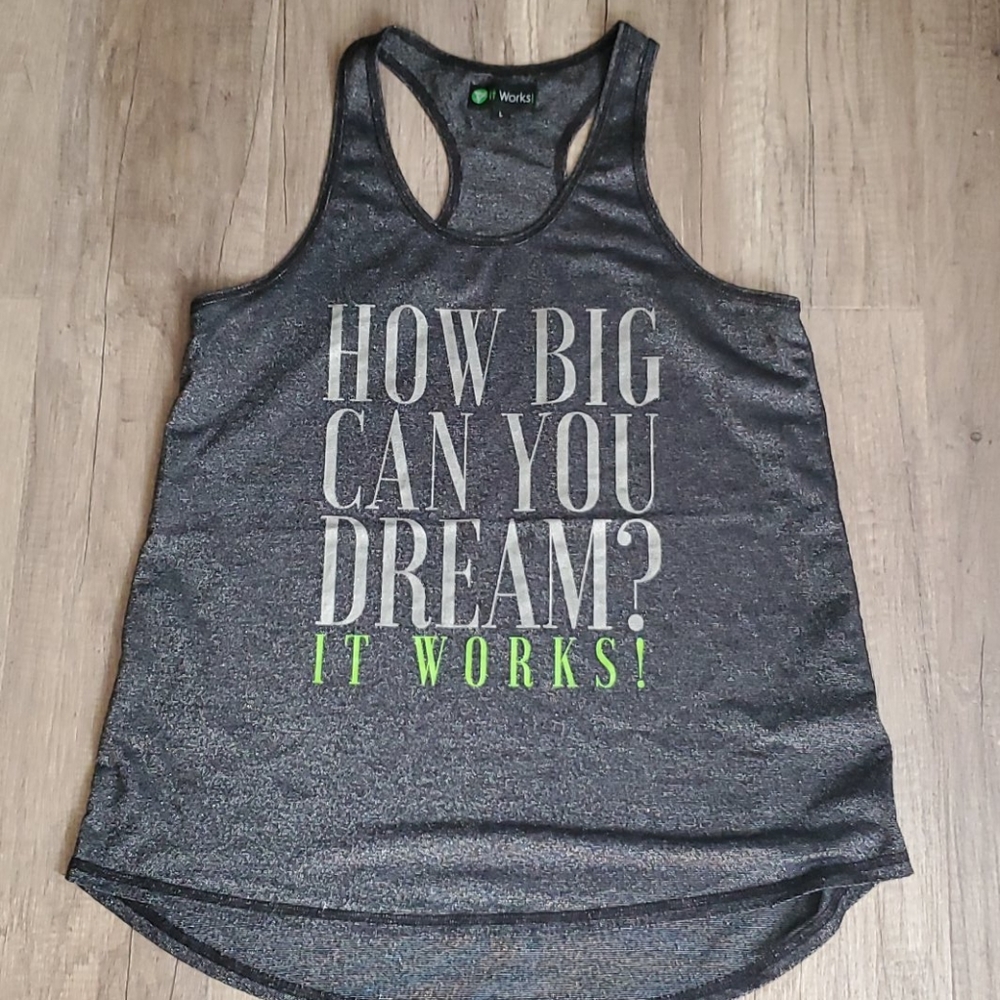 Glitter itworks tank top